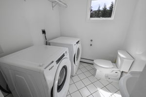  Photo 37