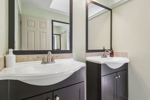 Snell Ct-S0409-031.jpg