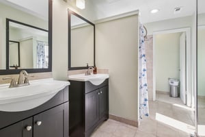 Snell Ct-S0409-032.jpg