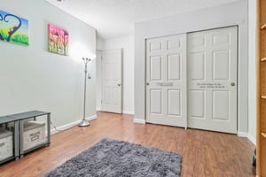 Snell Ct-S0409-036.jpg