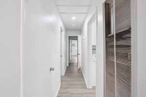 American Ave-S1311-016.jpg