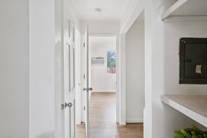 American Ave-S1311-021.jpg