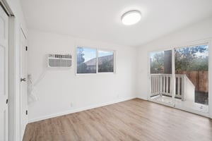 American Ave-S1311-023.jpg