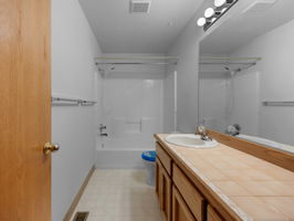  Photo 35