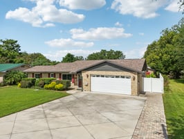 Lois Dr-S0307-040.jpg