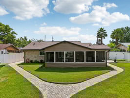 Lois Dr-S0307-062.jpg