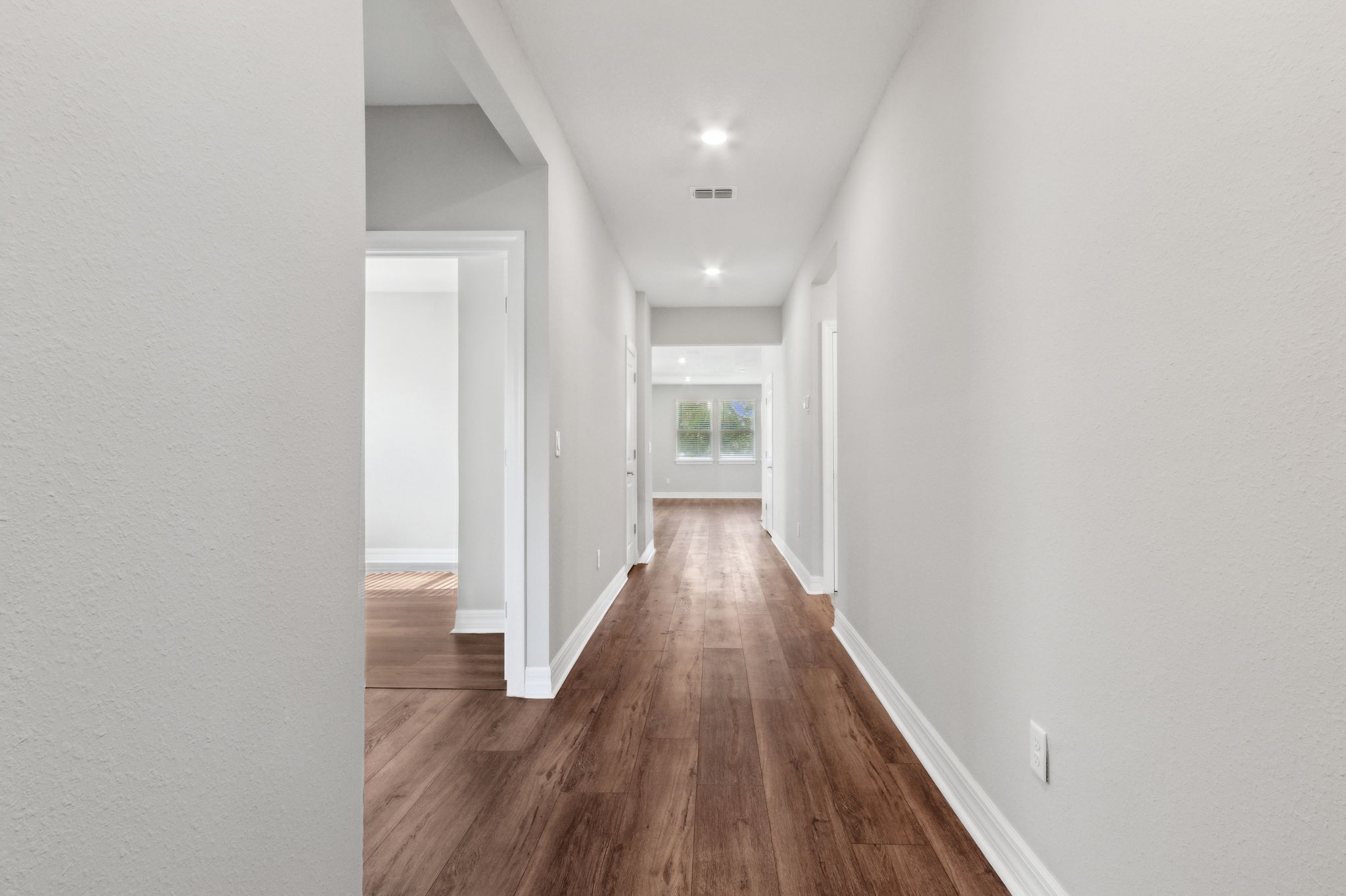 Foyer/Hallway