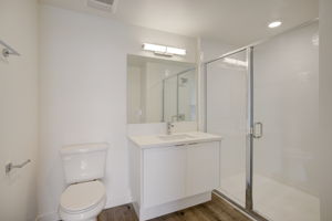  Francis Ave-006