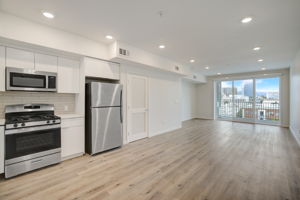  Francis Ave-016