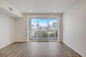 Francis Ave-018