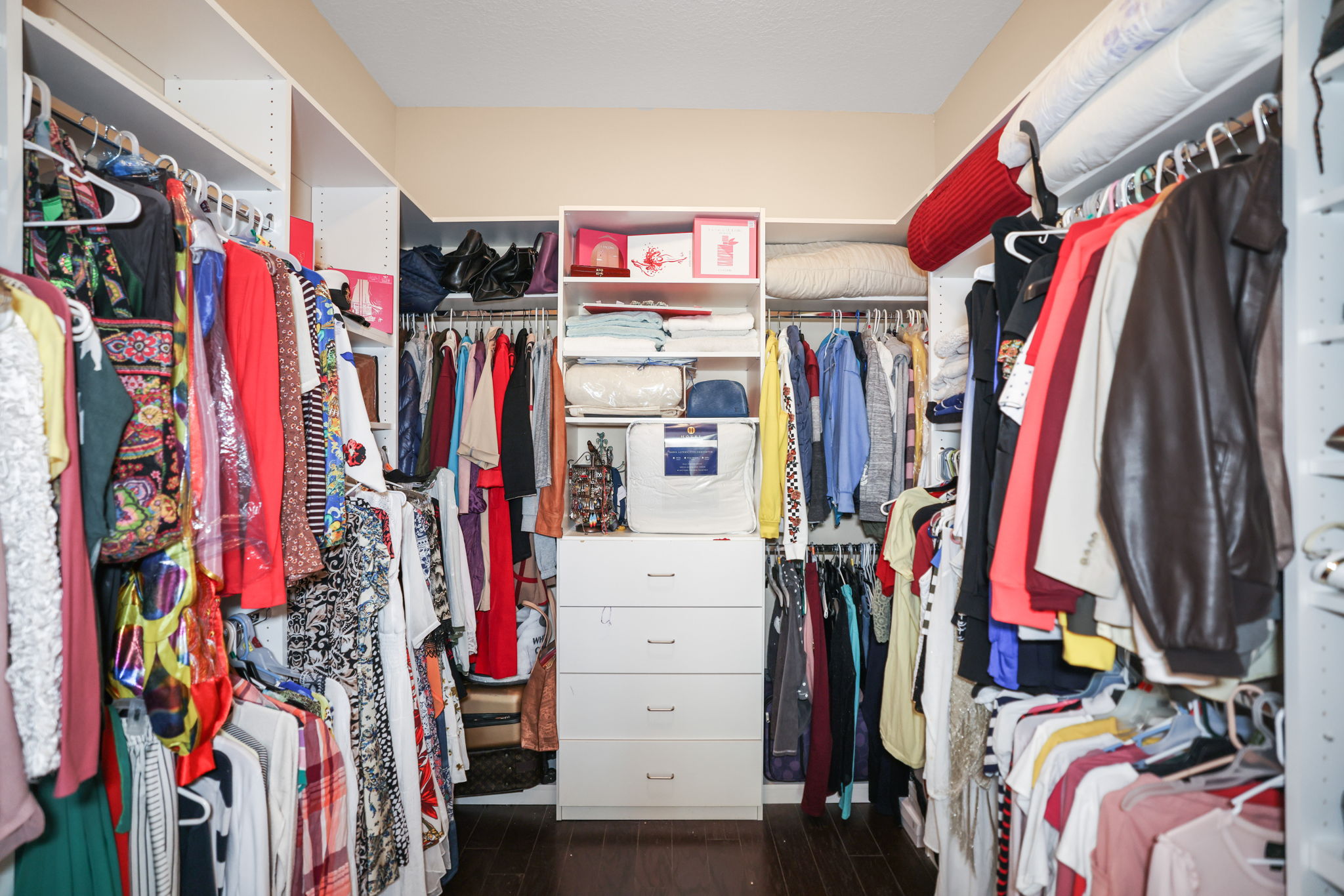 Bedroom 1 Closet - 495A1731