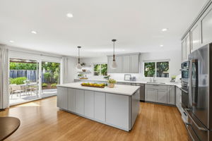 Naturally light & bright