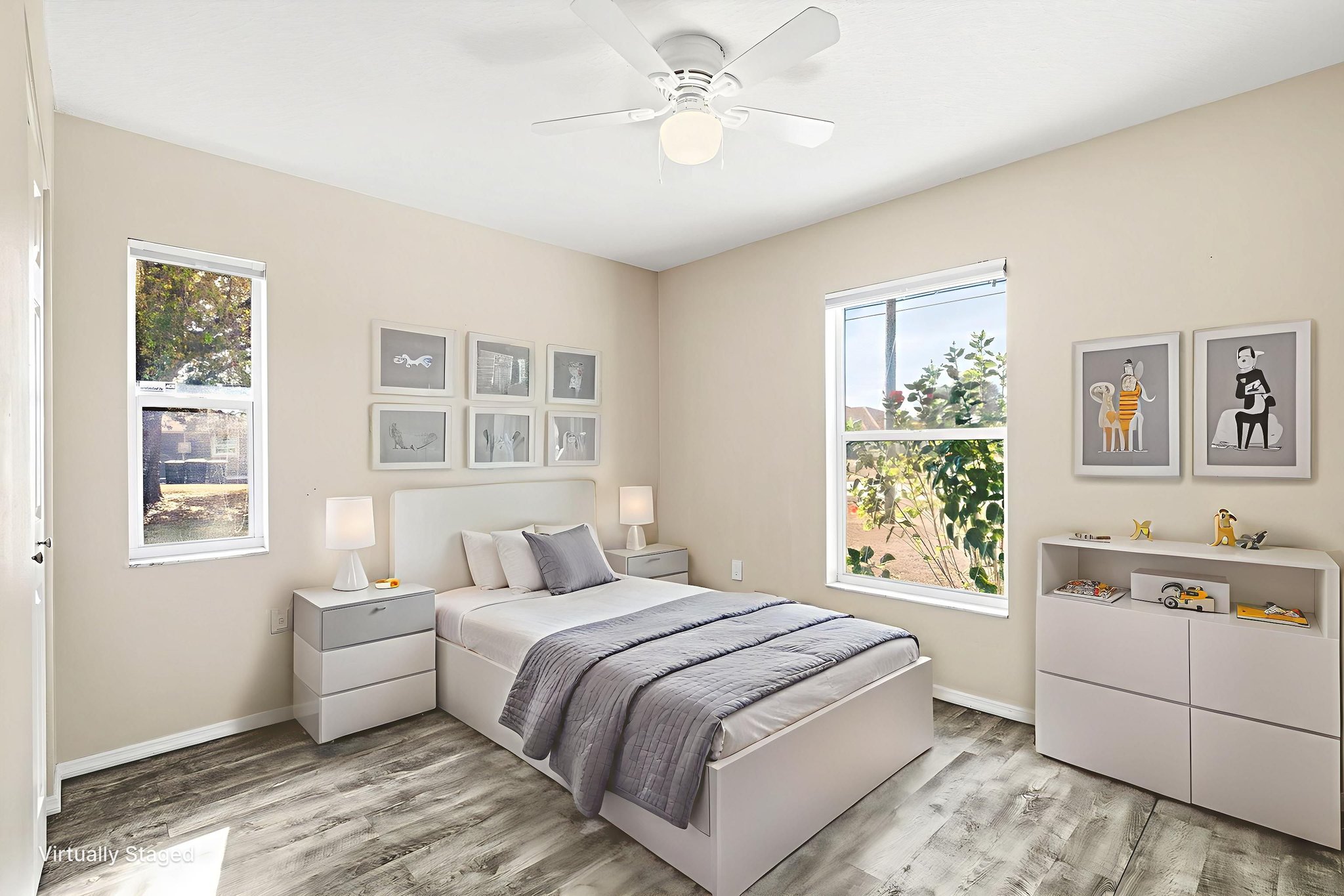 IMG_9223 virtually staged.jpeg