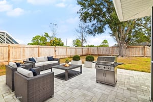 IMG_9199 virtually staged.jpeg