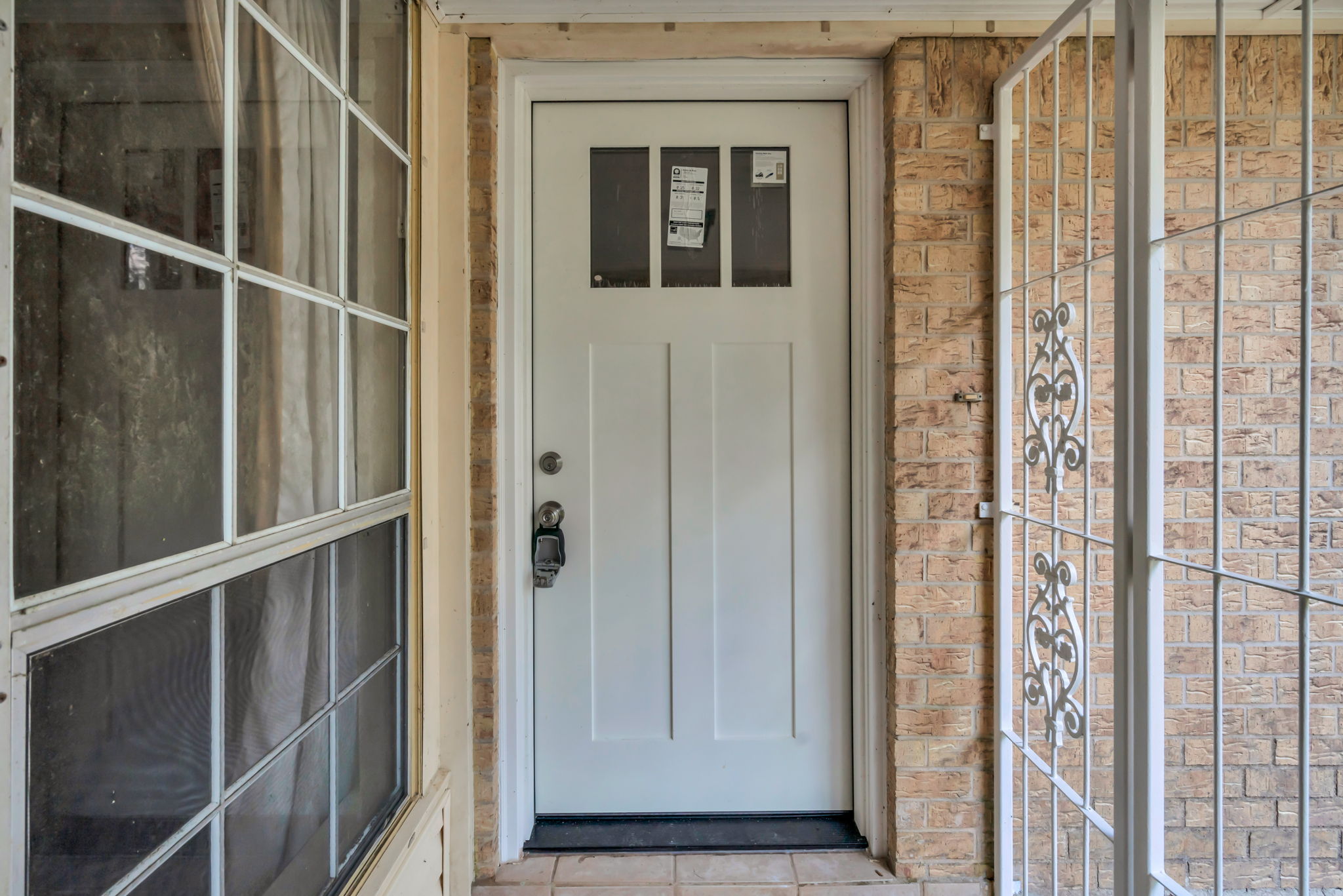  Photo 12