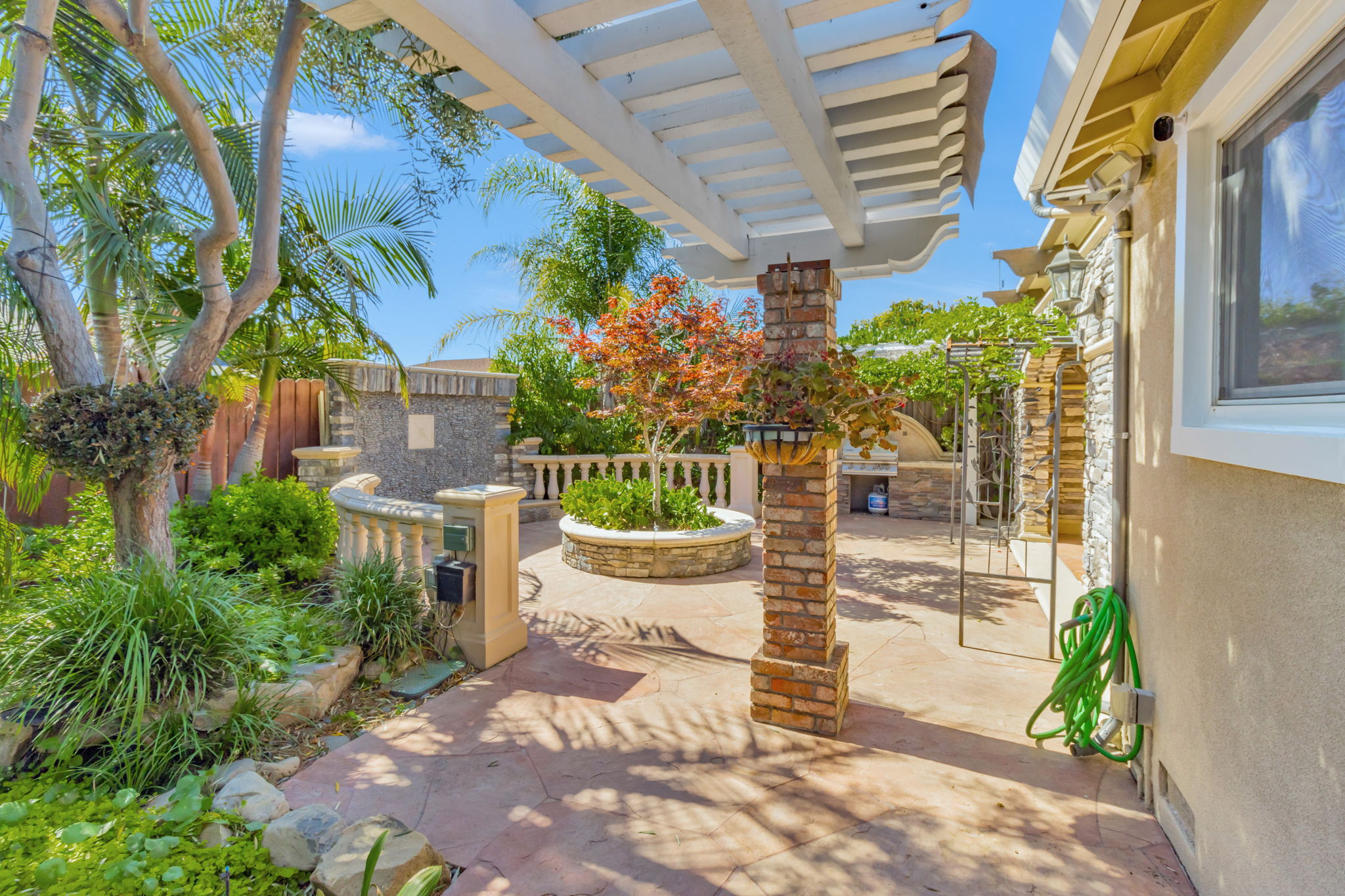 040_2789 Gavilan Dr_
