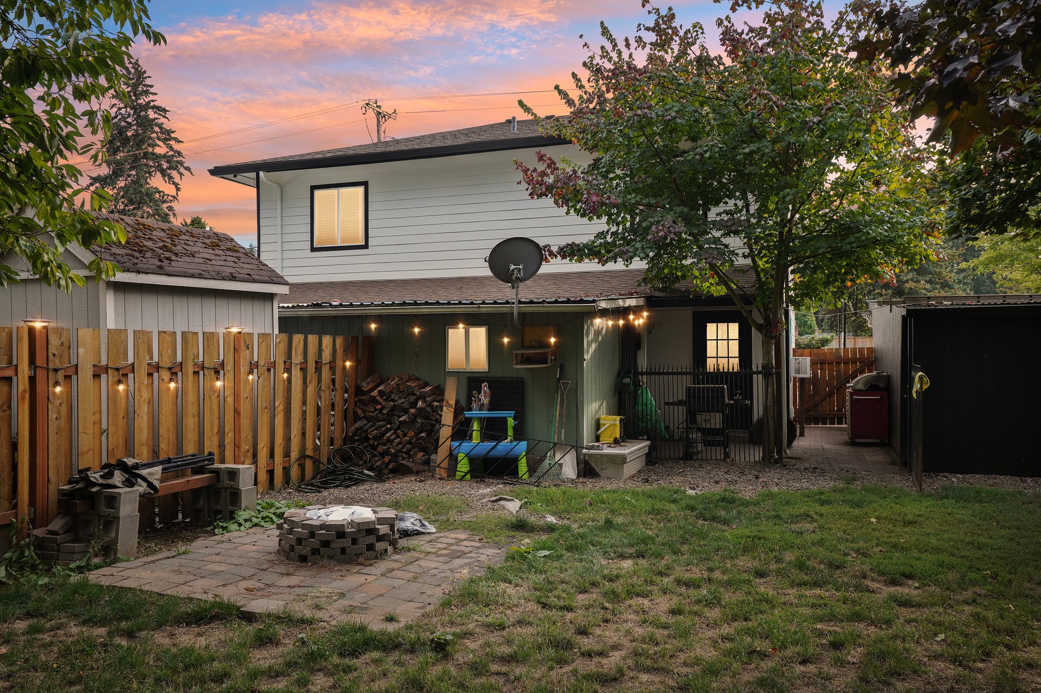 2789 SE River Rd 1, Hillsboro, OR 97123 | Zillow Media Experts