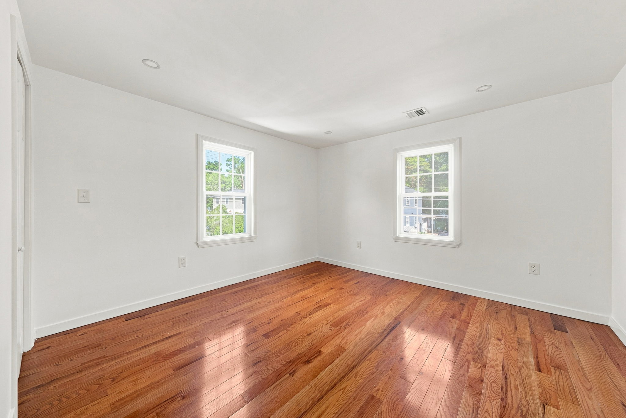 Bedroom 2 - 2nd floor