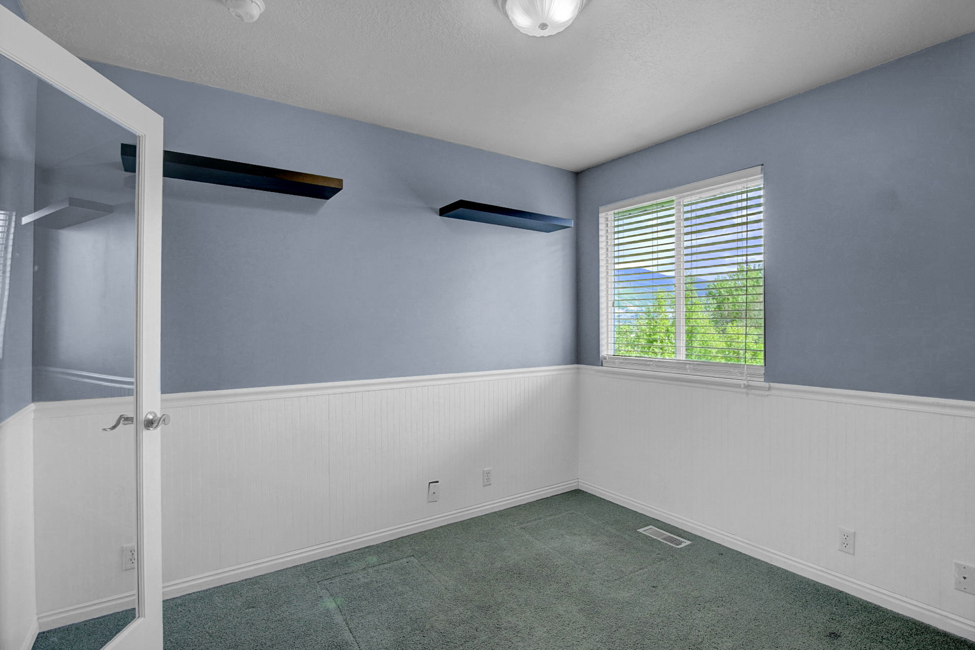  2790 Deere Valley Dr, Layton, UT 84040, US Photo 17