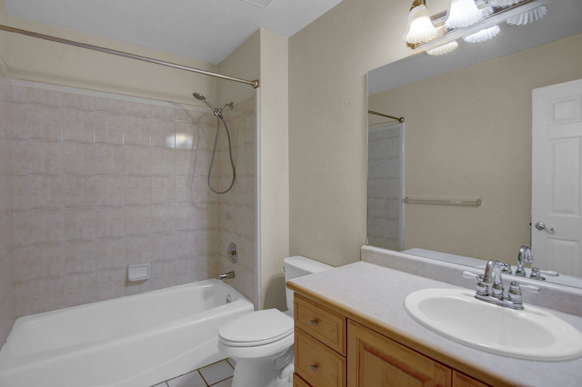  2790 Deere Valley Dr, Layton, UT 84040, US Photo 18