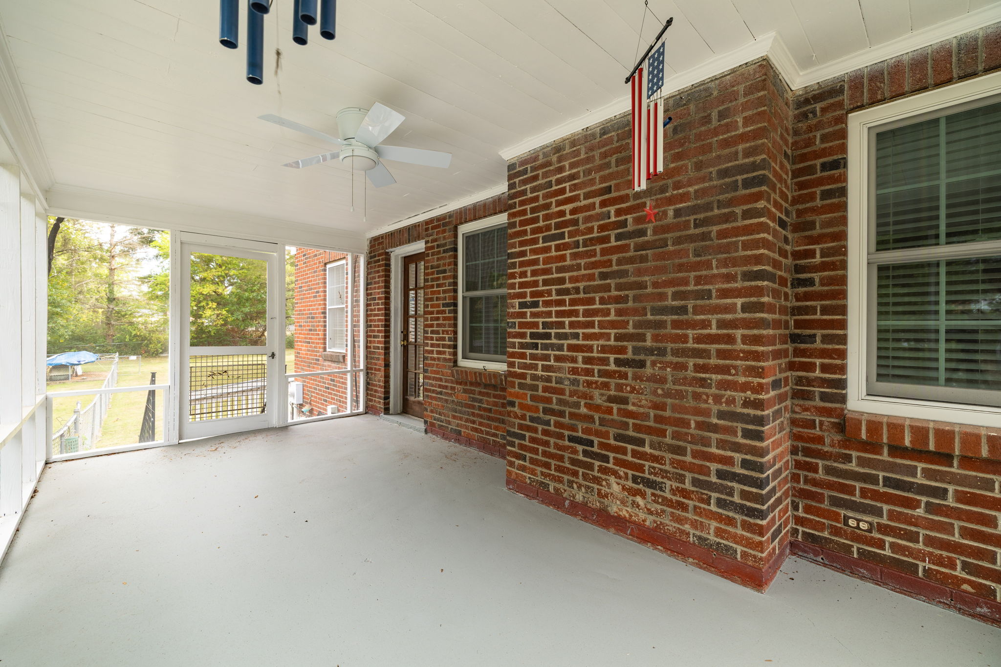 2282 Price Rd-31