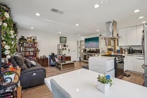 Tyler Ln-S0503-012.jpg