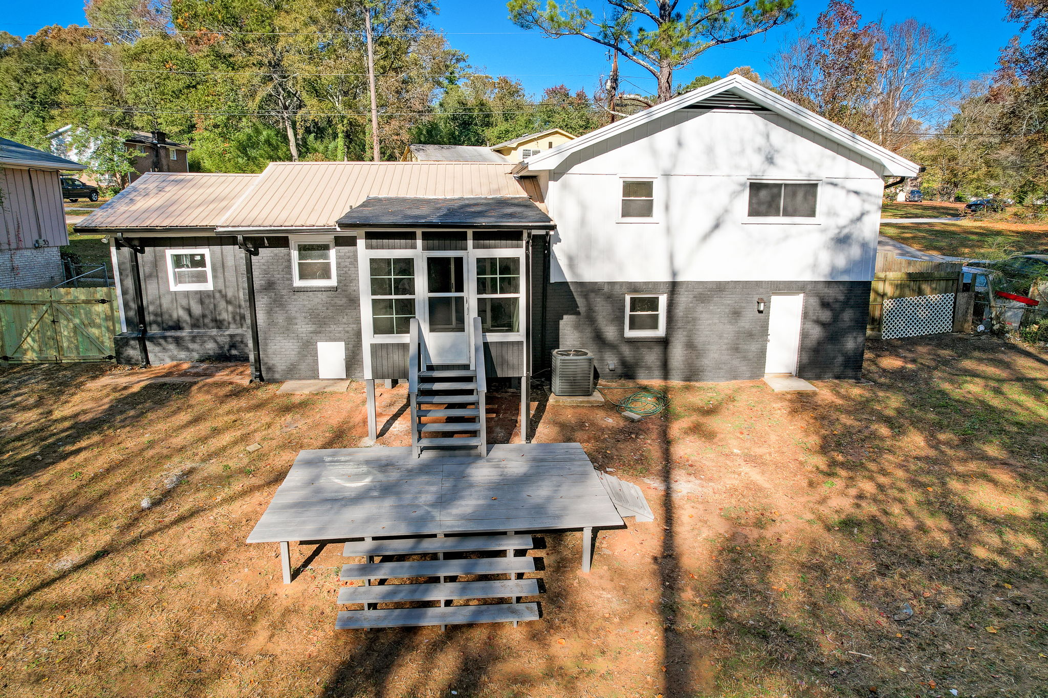  Heritage Ln-055