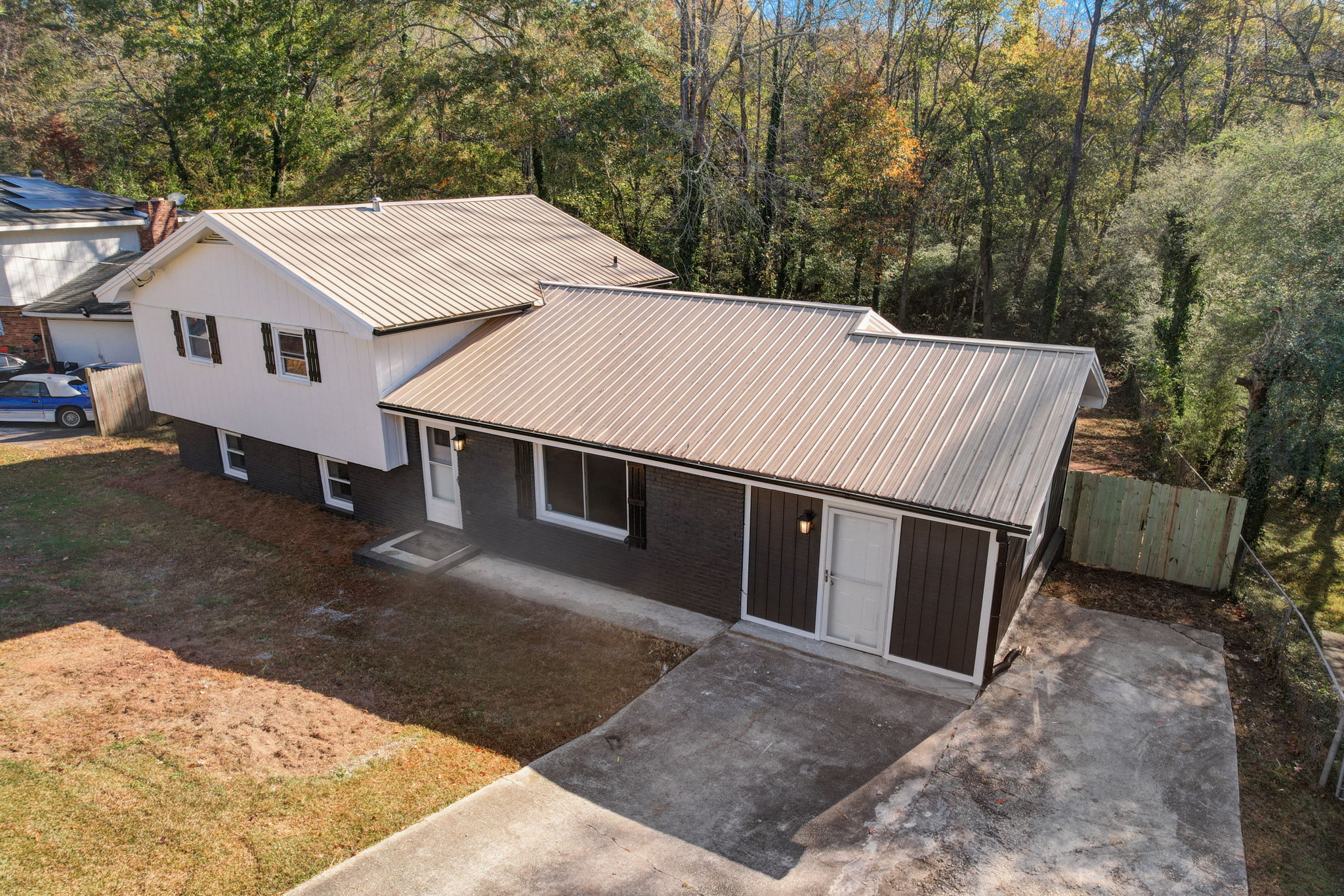  Heritage Ln-043