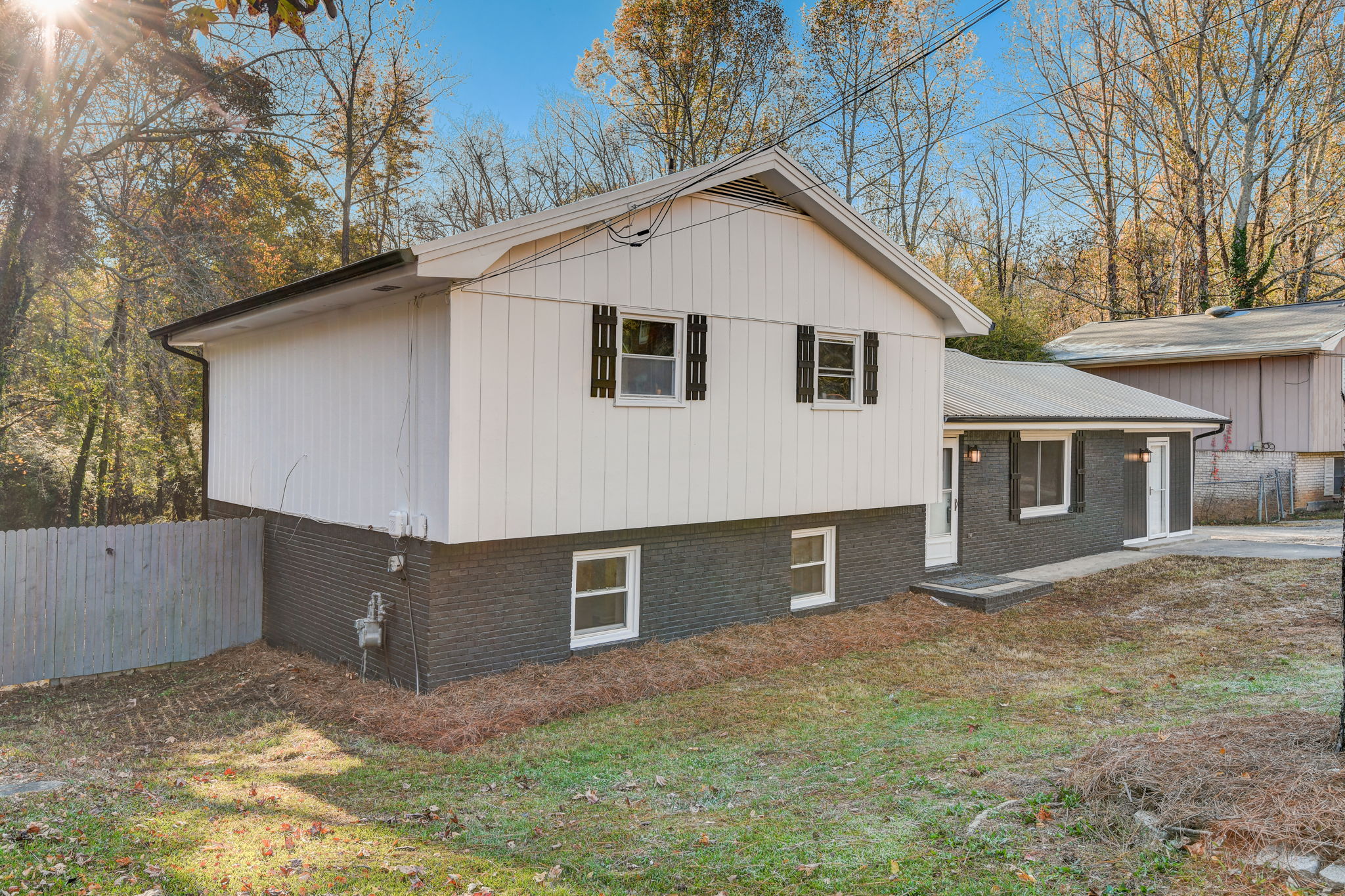  Heritage Ln-001