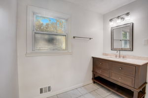 Heritage Ln-028