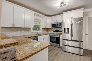  Heritage Ln-011