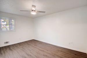  Heritage Ln-024