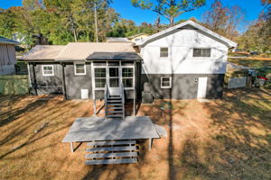 Heritage Ln-054