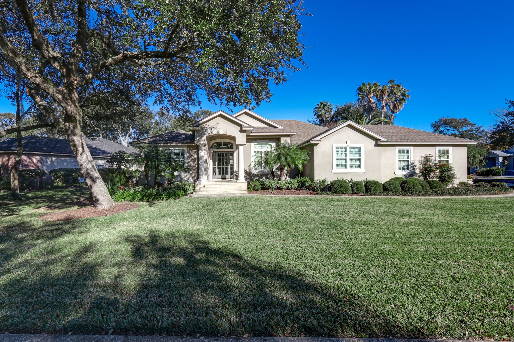 Welcome to 2793 Ocean Oaks Dr