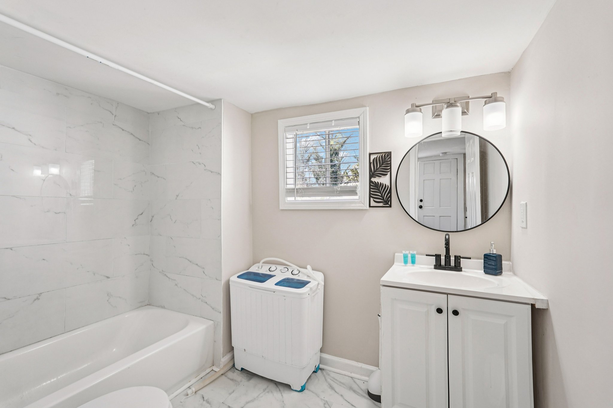 7th St SW-L2103-018.jpg