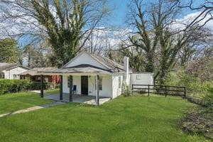 7th St SW-L2103-003.jpg