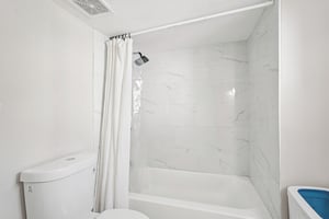 7th St SW-L2103-019.jpg