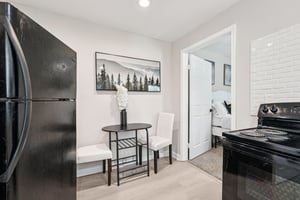 7th St SW-L2103-021.jpg