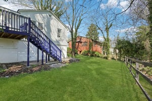 7th St SW-L2103-034.jpg