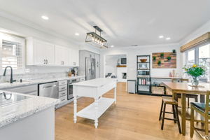 017_2794 Gardendale Dr  