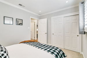 025_2794 Gardendale Dr  