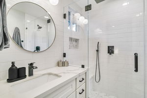 030_2794 Gardendale Dr  