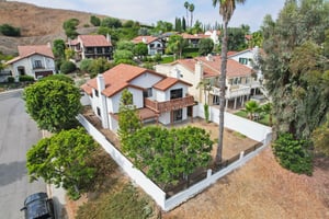 Via Estancia-S3007-074.jpg