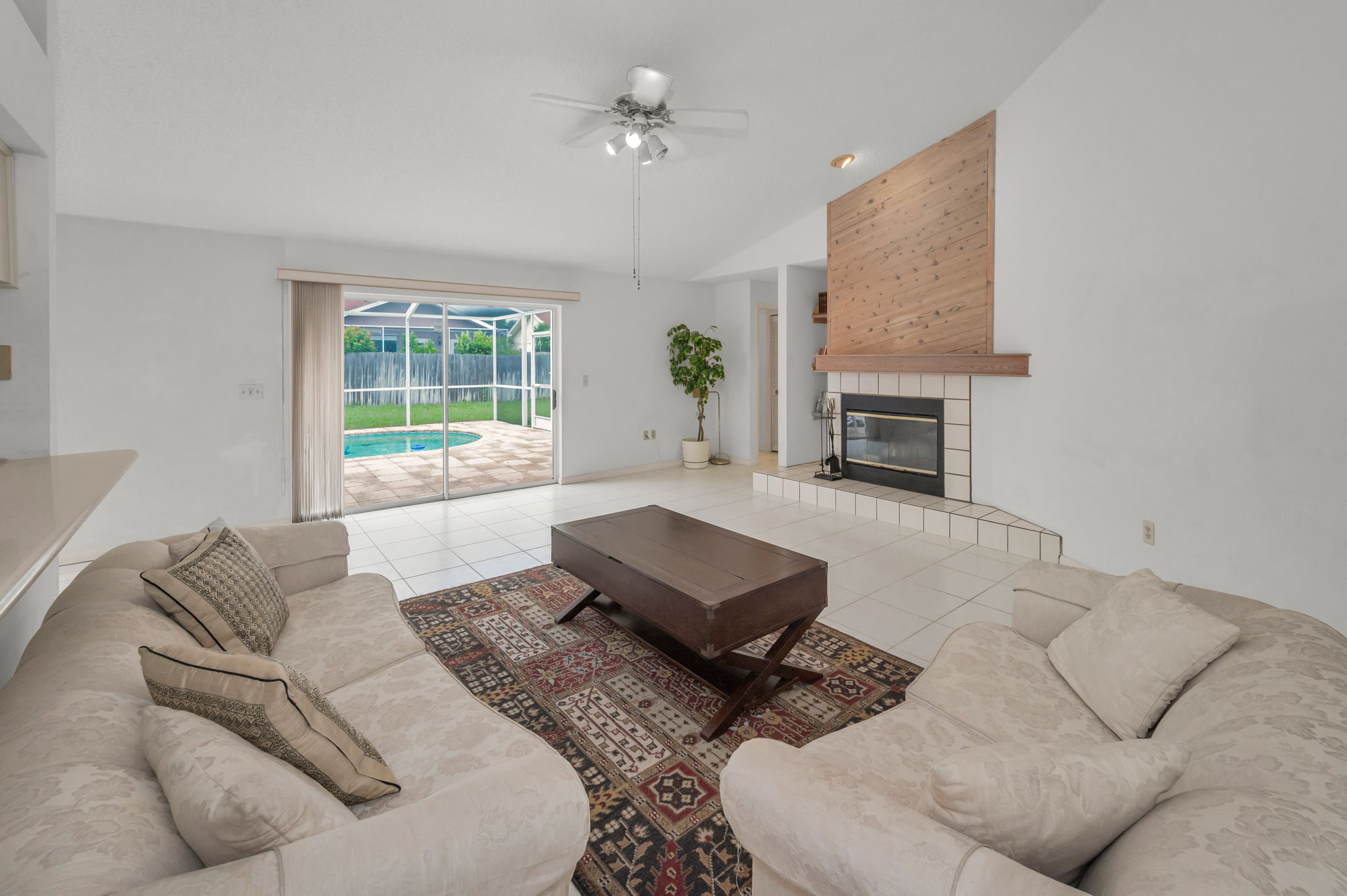 Family Room4