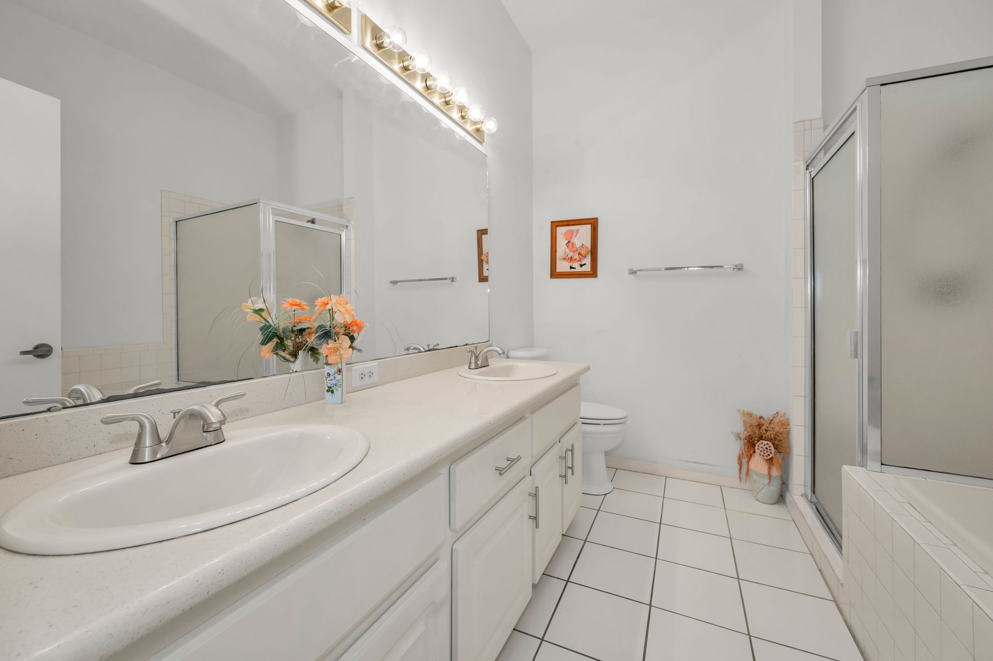Primary Bathroom1a