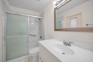 Bathroom2