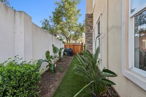 Clara Smith Pl-S1903-074.jpg