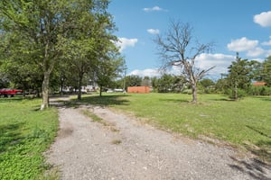 FM812 25-S2107-007.jpg