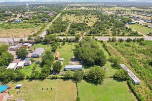 FM812 25-S2107-018.jpg