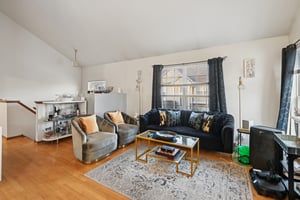 Shelly Ln-S2001-004.jpg